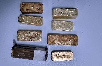 5 кг злато за над половин милион лева откриха митничари във врата на турски автобус