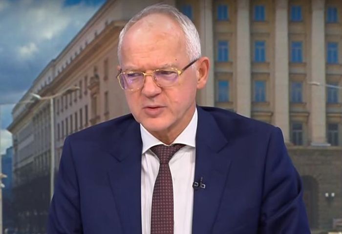 Васил Велев, стопкадър, NOVA