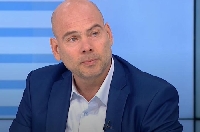 Симеон Караколев: И това доживяхме - преди Великден българско агнешко има само в четири вериги!