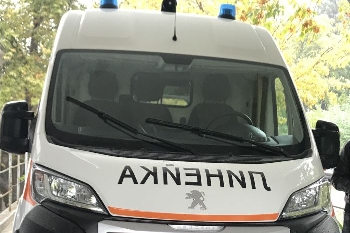 Арестуваха женападение над лекар и шофьор линейка в София