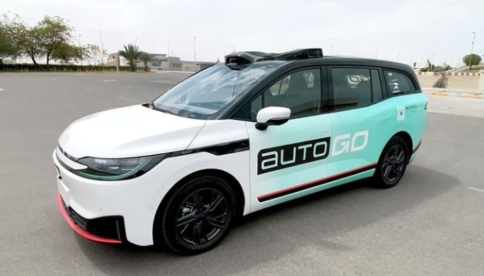 Китайският технологичен гигант Baidu навлиза в Европа с автономни таксита