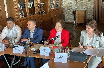 Радослав Ревански и кметове от страната дискутират важни въпроси в Разлог