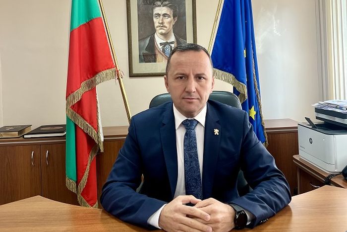 Георги Динев