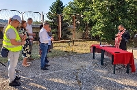 Строят футболно игрище в спортното училище на Сандански Строят футболно игрище в спортното училище на Сандански