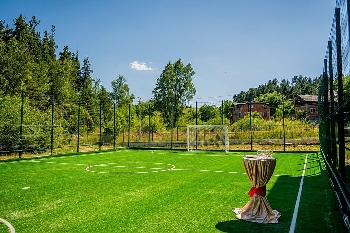 Учениците в село Конарско ще играят футбол модерно игрище