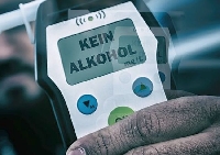 Задържаха фолк певицата Дебора с 3,14 промила алкохол след катастрофа в Поморие Задържаха фолк певицата Дебора с 3,14 промила алкохол след катастрофа в Поморие