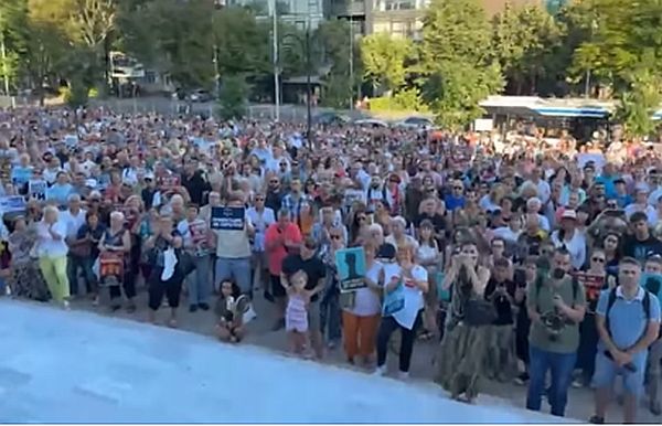 Масови протести у нас и в чужбина срещу ареста на кмета на Варна
