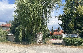 Наплив инвеститори в Разлог, бизнесмен събаря комплекс Пири 5-звезден хотел