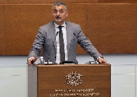 Кирил Добрев: Тротинетките ще имат регистрационен номер и гражданска отговорност Кирил Добрев: Тротинетките ще имат регистрационен номер и гражданска отговорност