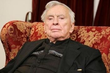 Гор Видал: Когато се бориш еддобра кауза, лицемерието се превръща в добродетел!