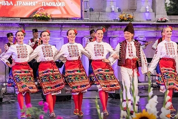Разлог вдъхновява и през август с история, традиции, музика и настроение