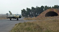 Сирийците възобновиха полетите от бомбрдираното летище Шайрат