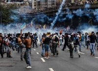 Венецуела уверено върви към гражданска война