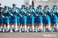 В Астана, Казахстан премина голям военен парад