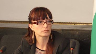 Даниела Савеклиева