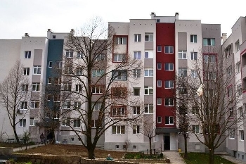 140 474 са жилищата в Пиринско, половината са тристайни