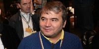 Легендата Наим Сюлейманоглу в критично състояние. Бори се за живота си Легендата Наим Сюлейманоглу в критично състояние. Бори се за живота си