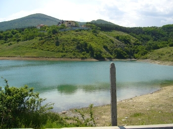 Прекратяват договора за концесията на водоема край село Баня