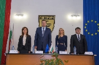 В Петрич тържествено беше отбелязан Денят на българската община