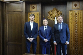 Икономов се срещна с емблематичния италиански прокурор Никола Гратери