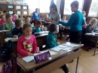 Грамоти за най-толерантните ученици в село Долно Осеново