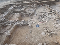 Археолози откриха 9 сгради и 70 гроба край село Мощанец