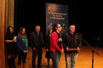 Англичани сред най-големите дарители за бедни и болни в Банско