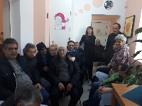 Зарадваха с музикален спектакъл хората в социални заведения в Симитли Зарадваха с музикален спектакъл хората в социални заведения в Симитли