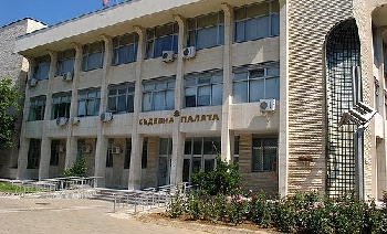 Съдят мъж, блудствал с невръстно момиче в Грамада