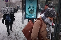 В Москва разлепиха плакати на Сталин с текст: Пукна онзи, ще пукне и този