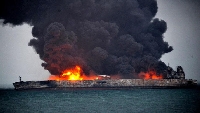 Взриви се панамският петролен танкер в Източно-Китайско море