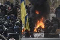 Сблъсъци в Киев до сградата на парламента