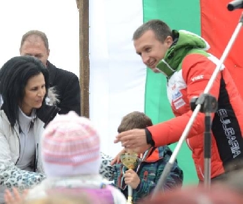 Със зимен празник Белица става посланик на малките общини в ЕС