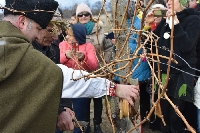 Асен Ерделски стана Цар на виното на празника в село Дъбрава