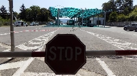 Спряха движението на тирове през ГКПП-Кулата заради снега Спряха движението на тирове през ГКПП-Кулата заради снега