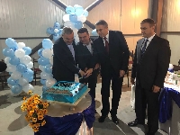 Мустафа Карадайъ разряза торта за 28-ия рожден ден на ДПС в Пиринско
