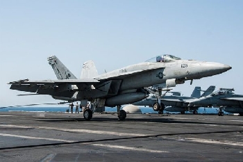 F/A-18 падна край Флорида