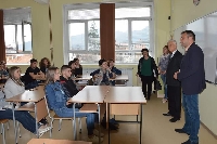 Боцев: От политиците зависи дали младите хора ще останат в България