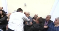 Бой, обиди и скандали на Националния съвет на СДС