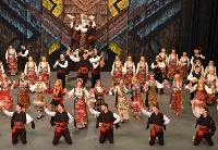 Легендарните ансамбли Пирин и Танец на една сцена в Скопие