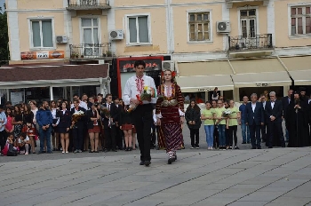 Празнично шествие за 24 май в Гоце Делчев