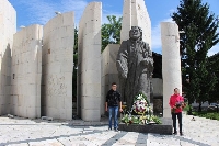 С рецитал и венци в Банско почетоха делото на Паисий